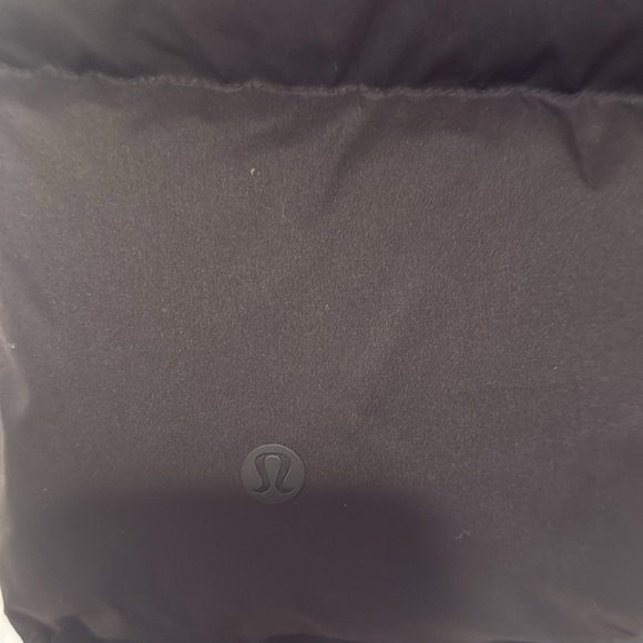 Lululemon Black Wunder Puff Cropped Vest Sz 12 - Picture 5 of 14